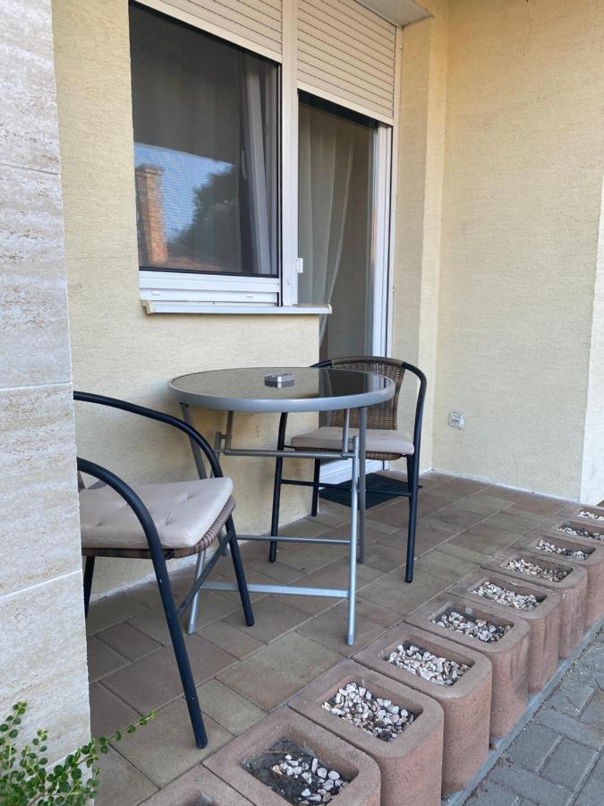 Cac Wellness Apartment Шиофок Экстерьер фото